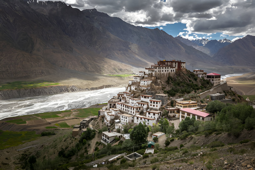 Lahaul & Spiti with Yatrik Tribe